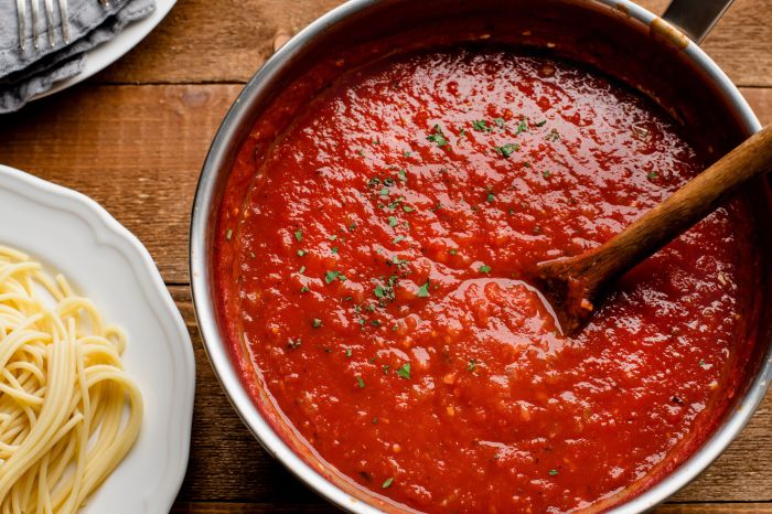 Homemade tomato sauce recipe